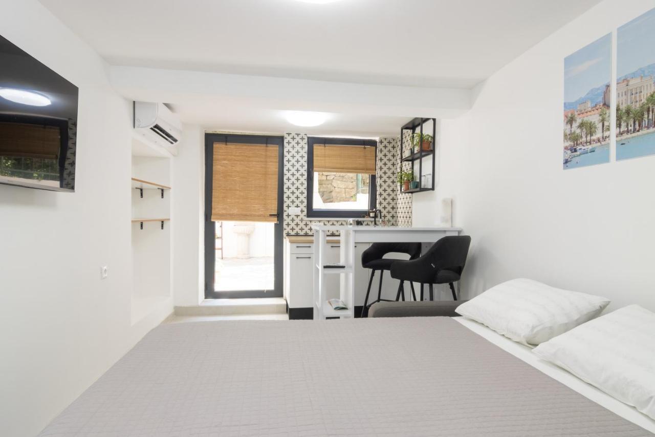 Studio Tina In Centar With Parking Split Kültér fotó